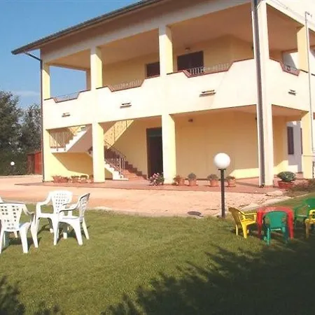 Oda ve Kahvaltı La Casa Di Cecilia *