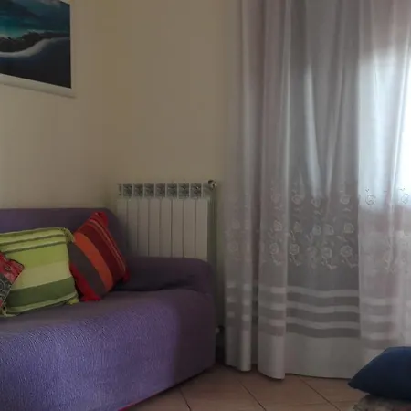 Oda ve Kahvaltı La Casa Di Cecilia *